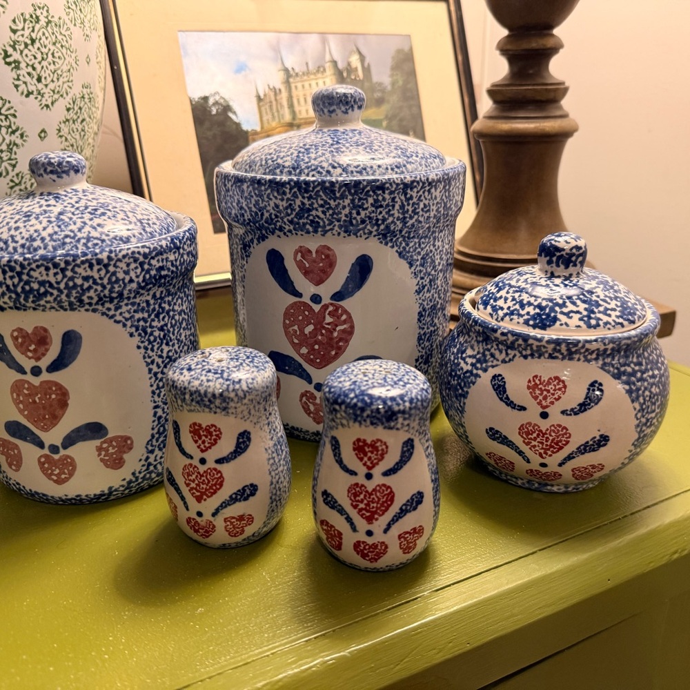 Vintage Spongeware Hearts Canister & Shaker Set – Country Kitchen Style